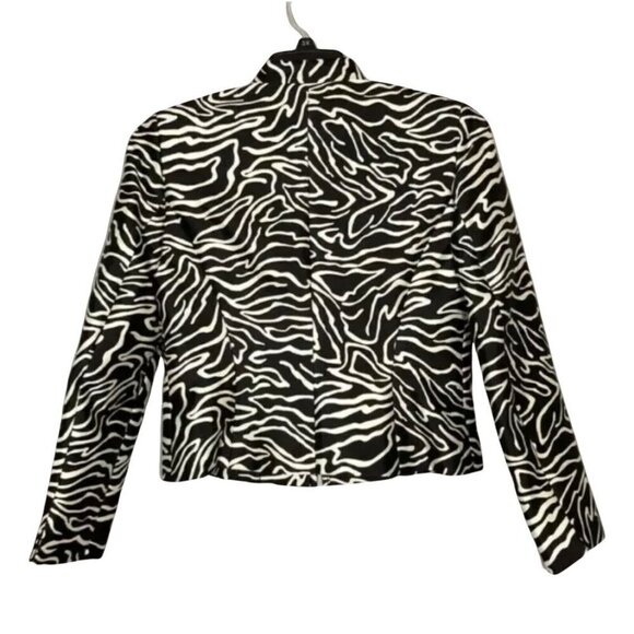 sold - Picture 2 of 8